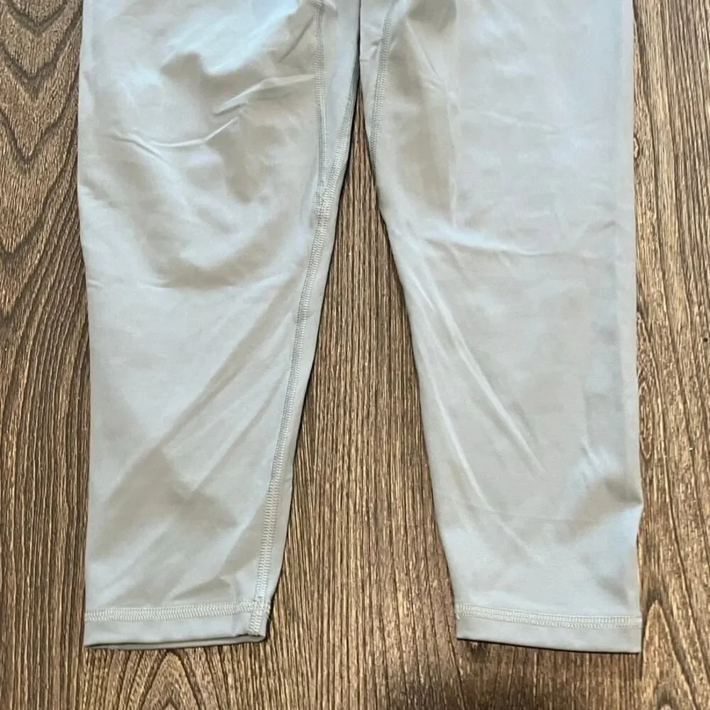 Under Armour Girls Youth Cropped Leggings Mid Rise Pull-On Stretch Gray Size YLG